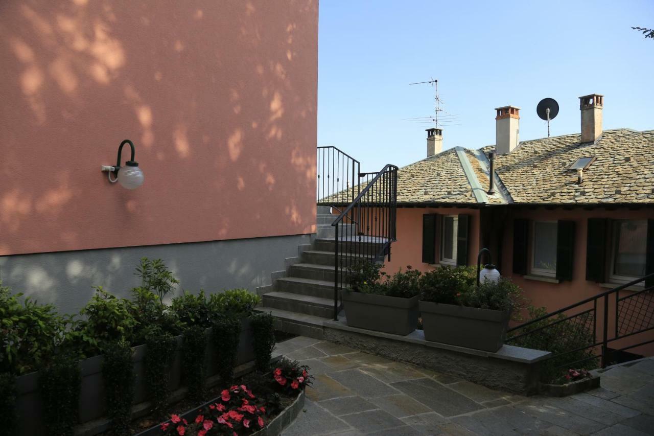 Casa Vacanze Como Brunate Exteriör bild