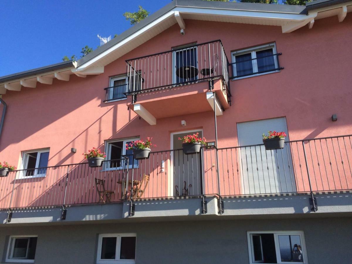 Casa Vacanze Como Brunate Exteriör bild